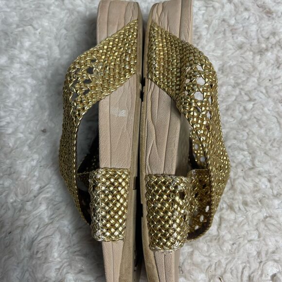Fitflop Metallic Gold Cross-Strap Sandals - Picture 6 of 11
